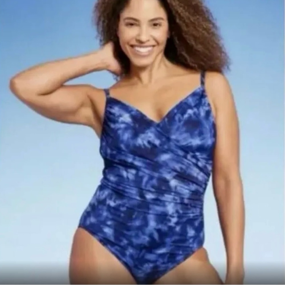 Aqua Green Twist-Front Rushed Side One Piece Blue Tie Dye Swimsuit Medium